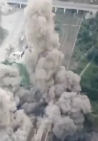 UNDERMINING OF RAILWAY BRIDGES BETWEEN SEVERODONETSK AND RUBEZHNOYE