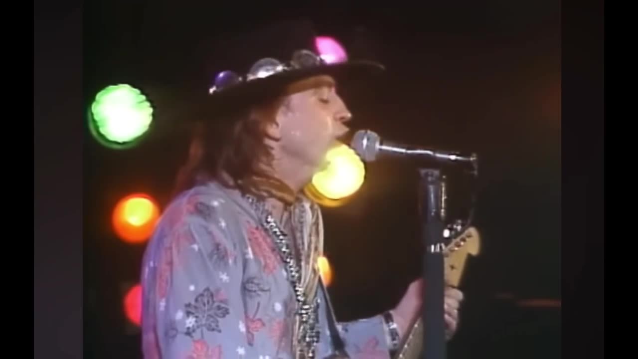 Stevie Ray Vaughan - Pride and Joy (Live at El Mocambo)