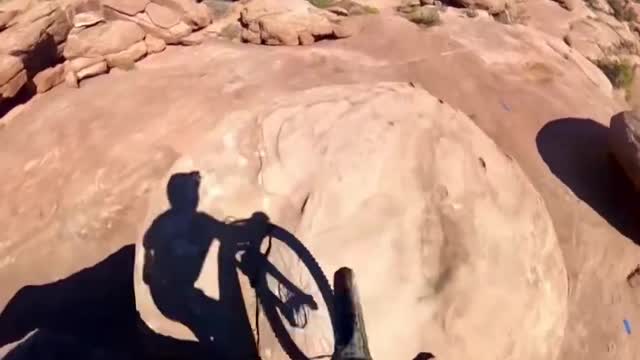 1558# Enduro Rocky ride