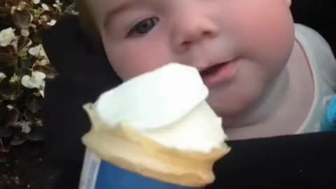 Cute and Funny Baby 😍😍😅😅 #viral #shorts #reels #baby #cutebaby #funnybaby #trending #kids #mmvbaby