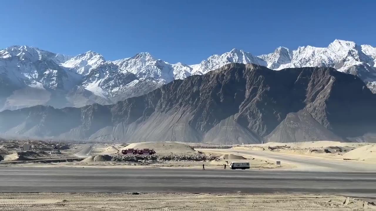 Most Exciting Flight PIA Flying Over Roof Of The World