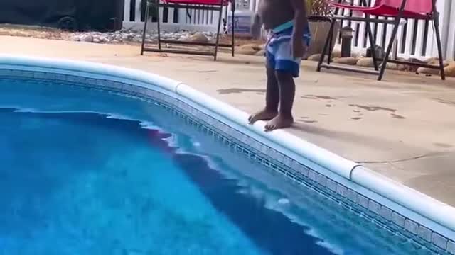 My hats off to him! I would drown in my bath tub if I jumped in like that!