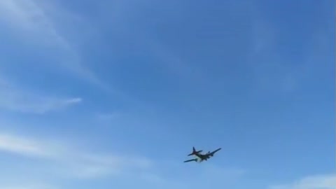 Plane crashes into B17 Texas Raider at Dallas, TX airshow