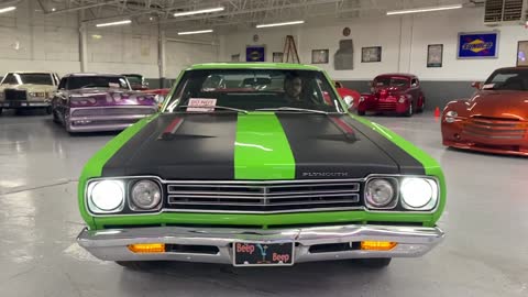 1968 Plymouth Road Runner Restored - BEEP BEEP!