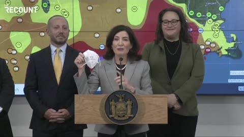 WATCH: NY Gov. Kathy Hochul suggests residents wear a mask indoors