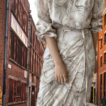 Short Video Of Elegant and Stylish Women Outfits Part 1