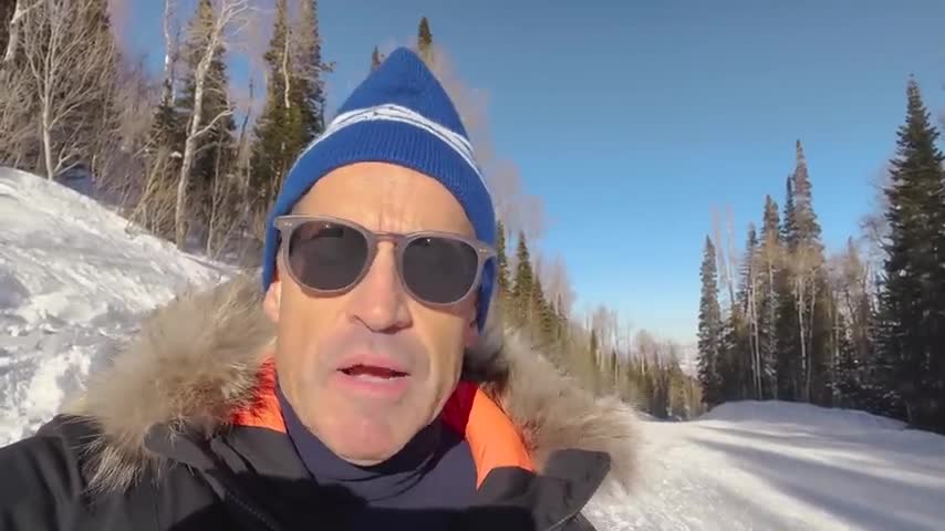 This is a hilarious Christmas parody I heard earlier.