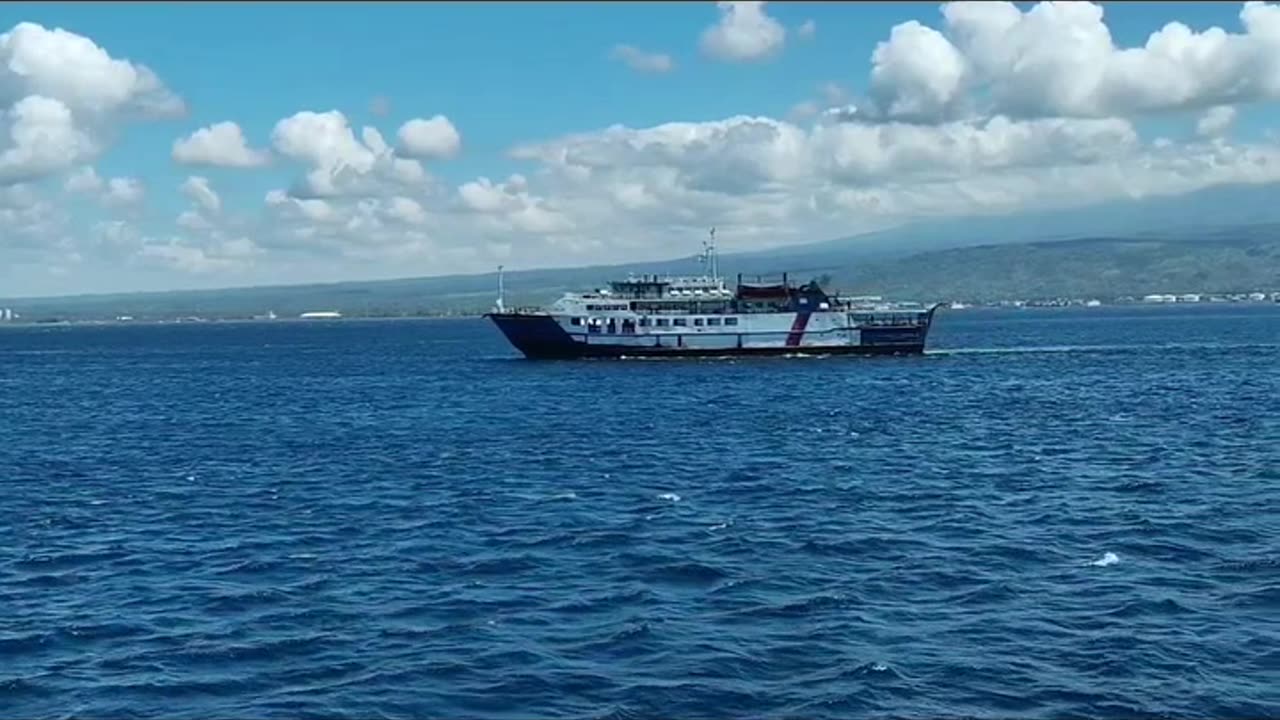 Vacation by ship from Java to Bali