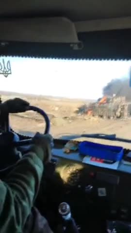 Ukrainian tank hit by Russian ATGM in Bakhmut (Artyomovsk)