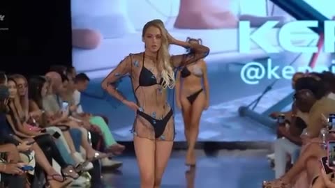 Fashion show Miami bikini