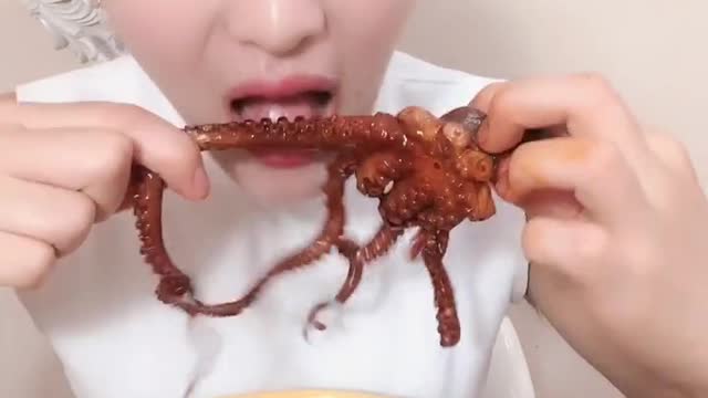 ASMR eating Spicy Seafood 🔥🔥🔥