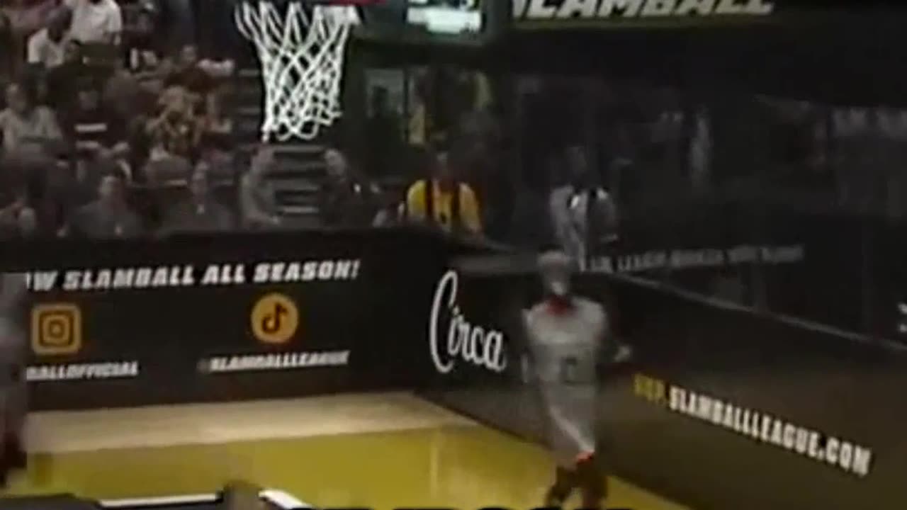 SlamballsDarius Clark's Unbelievable Dunk Ignites the Crowd in Epic Throwdown