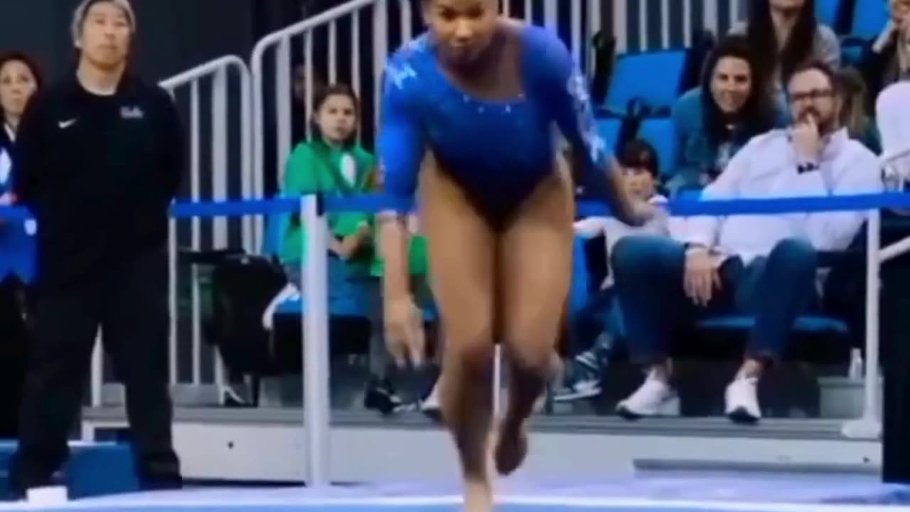 Jordan Chiles floor exercise