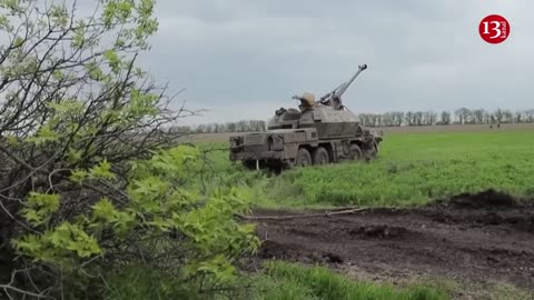 Ukrainian howitzers shell Russian positions near Avdiivka