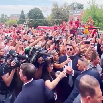 il Donaldo Trumpo - BEST BURGER IN TOWN!!!🥳🥳🥳