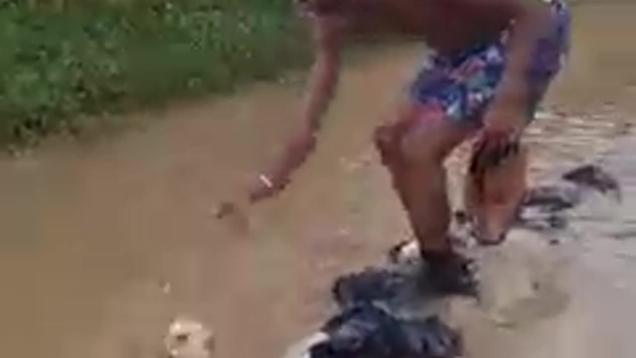 La flaque d'eau 😂😂😂