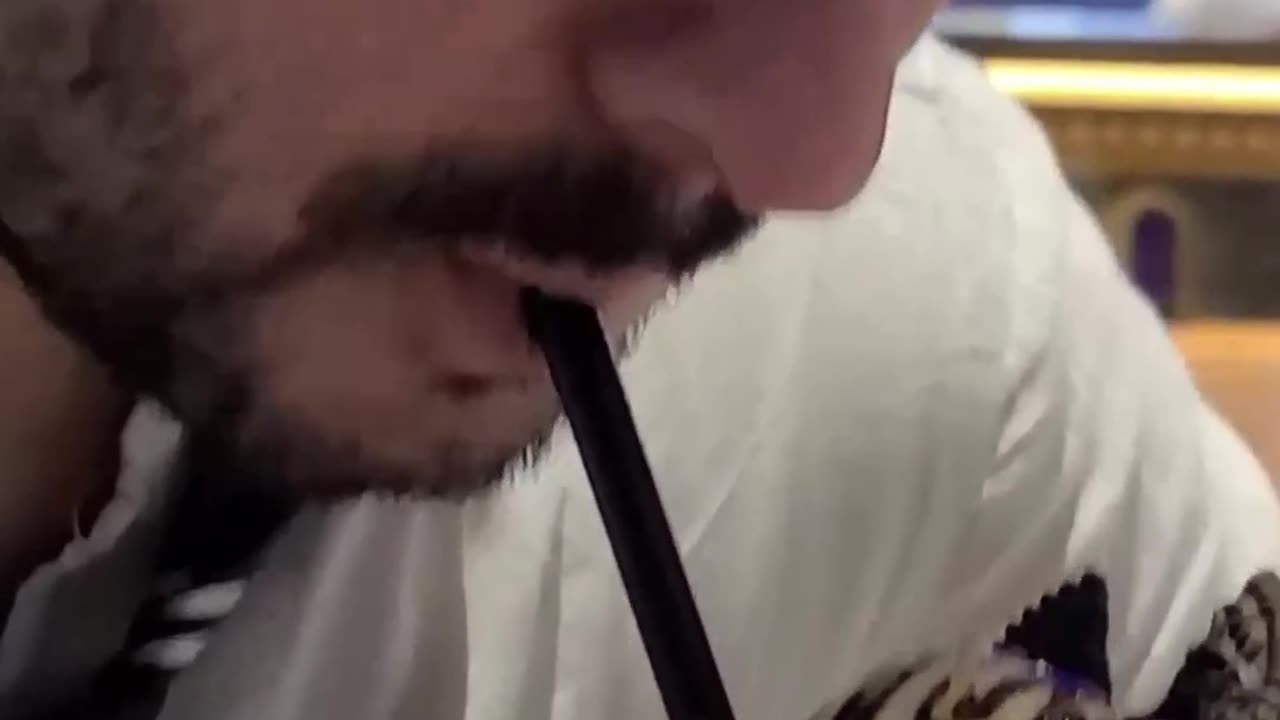 Trying the Mysterious Oreo Drink From The Making Of Harry Potter