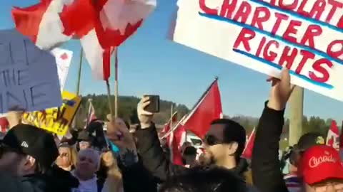 Canadian remind police for whom they work