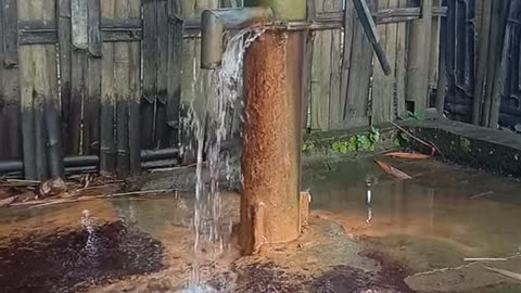 WATER DROPING AUTOMATIC FROM HAND PUMP