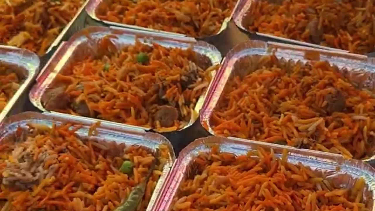 Isko Biryani bol sakte hain - India Street Food Shorts