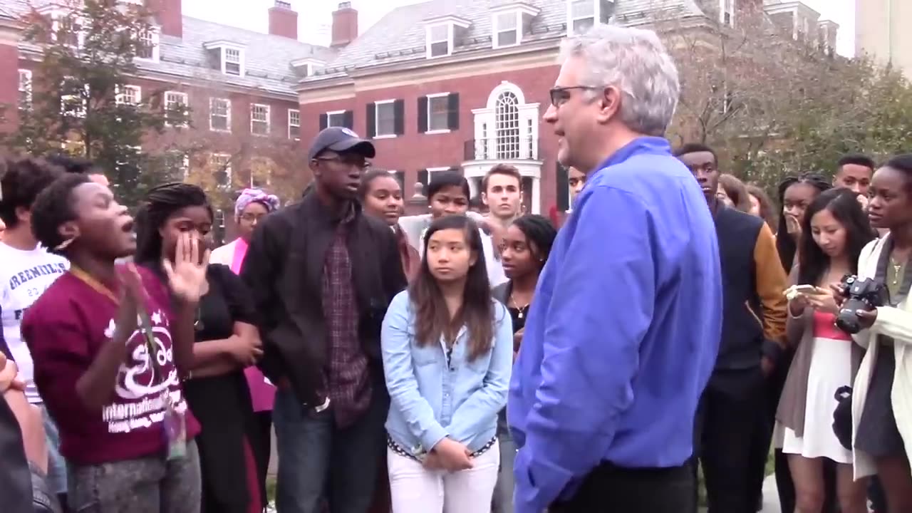 耶魯大學系主任慘遭公開批鬥，學生辱罵嘲笑系主任低頭道歉，新左派到底是怎麼出現?