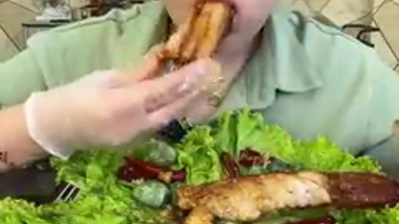 Beautiful chines girl ❤️ eating food 🥑🥑