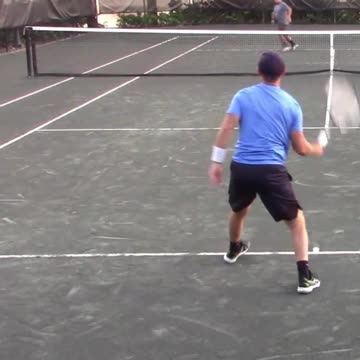 FOREHAND DOWN THE LINE FOR THE POINT!