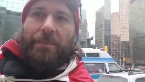 Freedom Convoy - "We're not afraid of being unlawfully arrested!"
