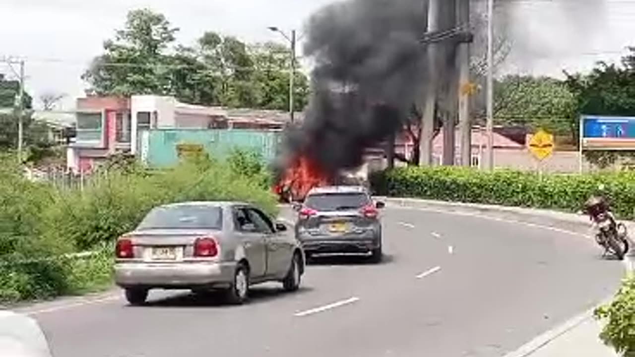 Incendio de un automóvil