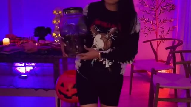 Which one are you making 🍸👻🎃 @LilyBae Mexican Entrepreneur