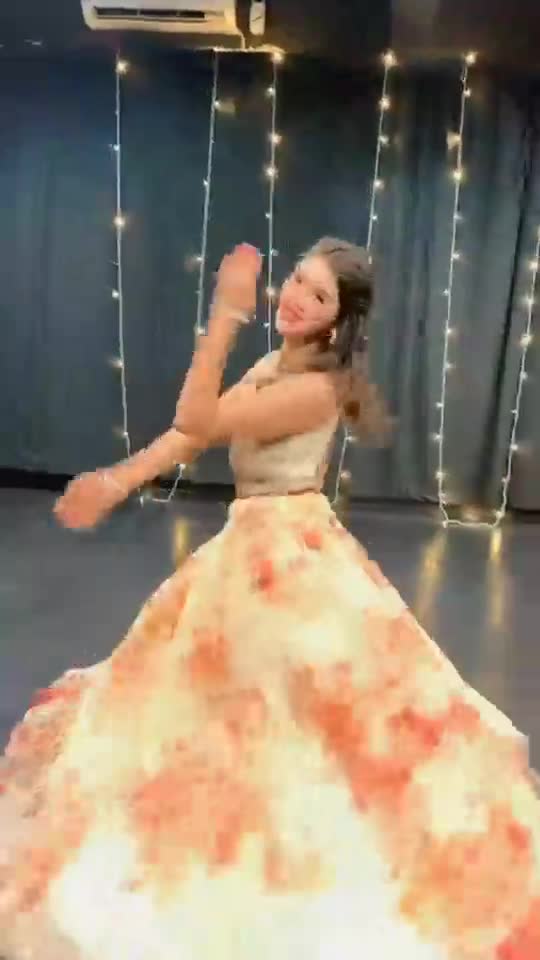 Indian lehenga with dance