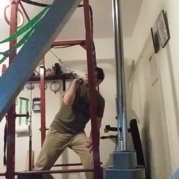 Side Pressure Wrist Curls