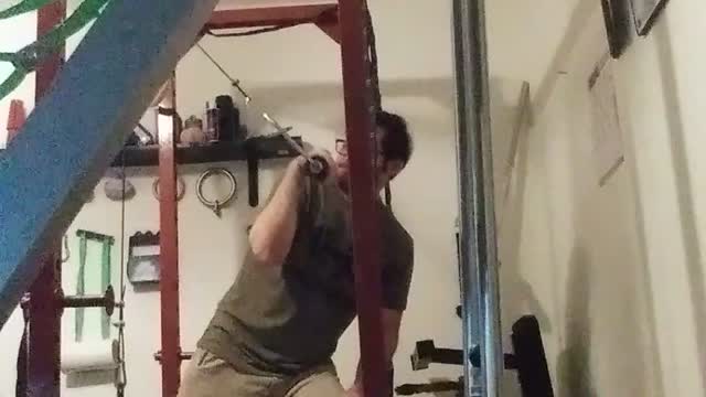 Side Pressure Wrist Curls