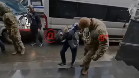 Οι τρομοκράτες στον ανακριτή