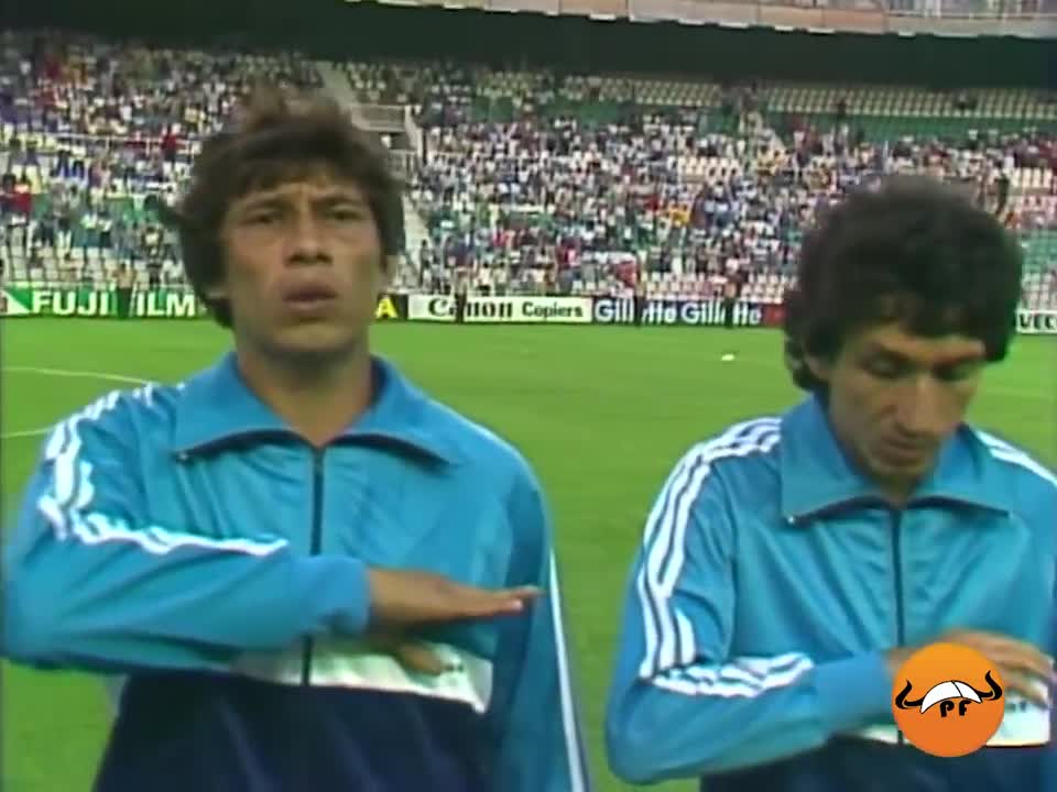 MÁGICO GONZÁLEZ | Por esto Maradona lo imitaba