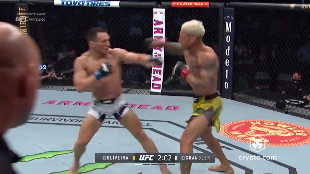 Charles Oliveira vs Michael Chandler | FREE FIGHT | UFC 289