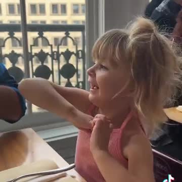 Drag Queen Offers a 3-Year-Old a Shot Before Accepting a Cash Tip