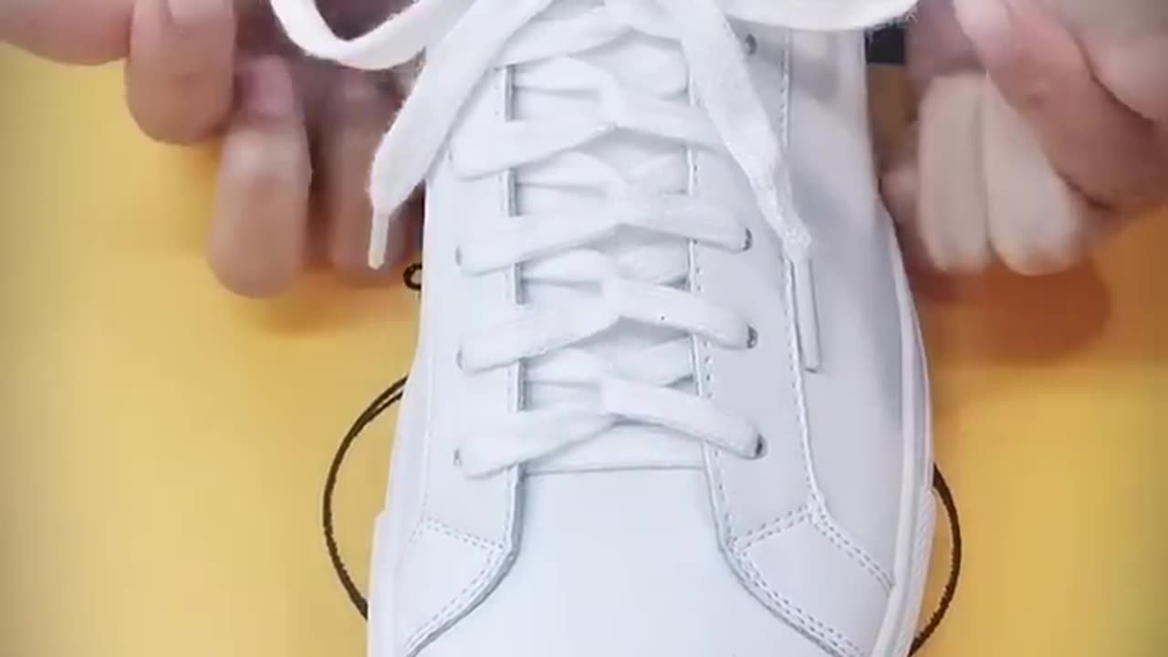 How to tie shoelaces, 19 Creative ways to tie shoelaces, Shoes lace styles #Short