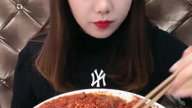 ASMR eating Spicy Seafood 🔥🔥🔥