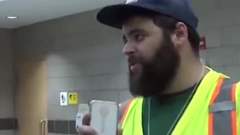 leftist-ok-with-political-violence-he-protests