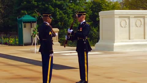 Tomb of the Unknown Soldier - Arlington National Cemetery