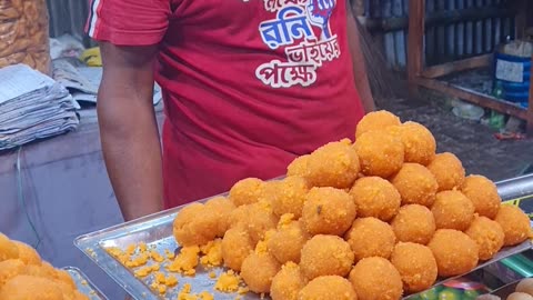 Amazing sweet Laddu Street sweet food-HD