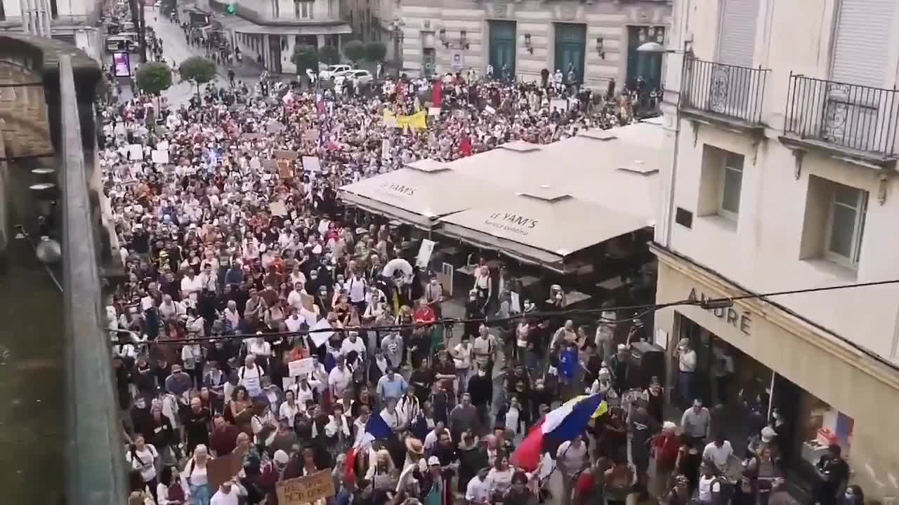 French Protests over Emmanuel Macron Vaccine Passport Rules rock Paris - Part 2