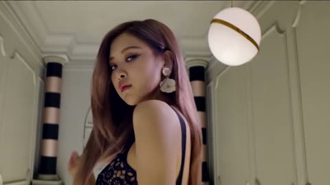 BLACKPINK - 'Crazy Over You' M/V