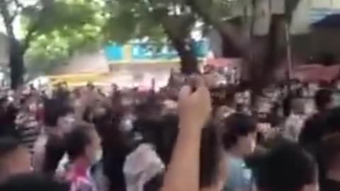 One Big Story the elite isn't covering. The oppressed people of China have finally had enough.