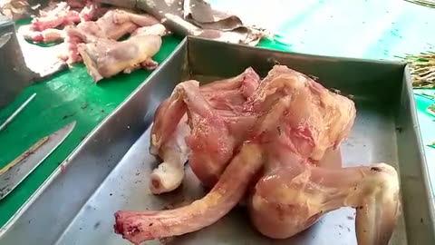raw chicken cutting skills food of Karachi Pakistan
