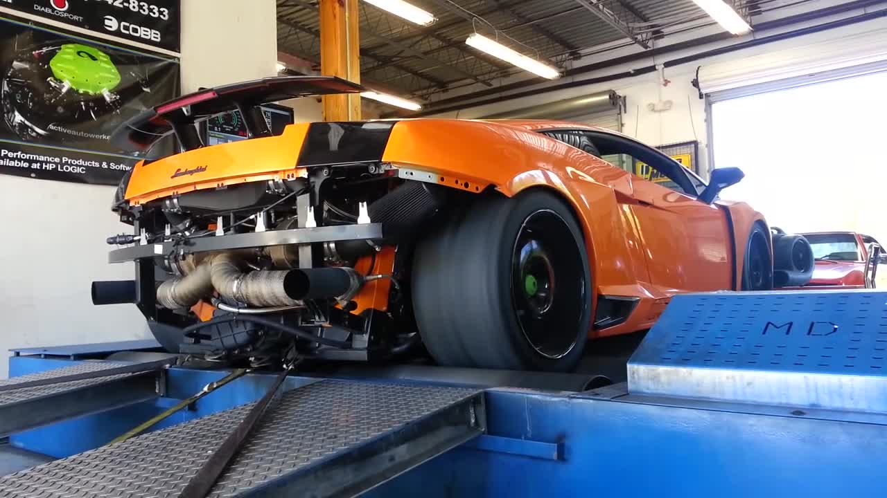 Twin Turbo Lamborghini Gallardo on the Dyno