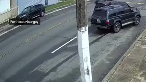 Bat vs gun