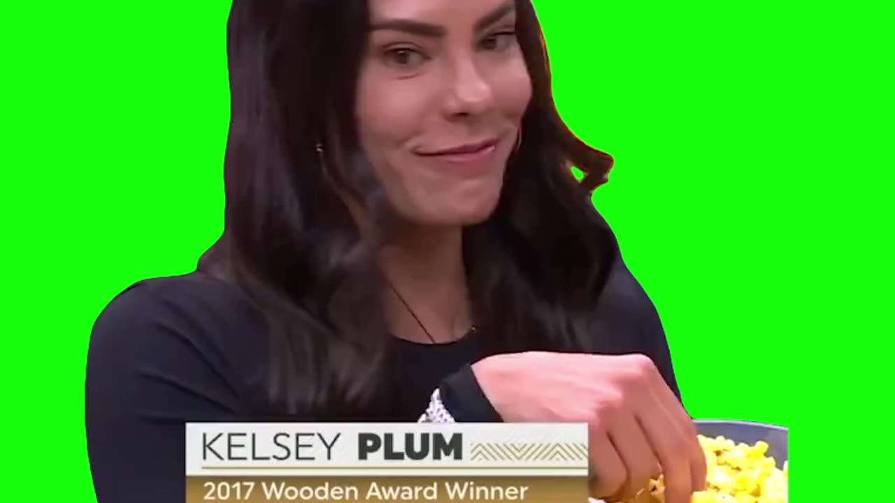 Kelsey Plum Eating Popcorn | Green Screen