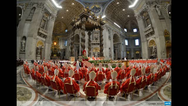 Inside Vatican Liturgy